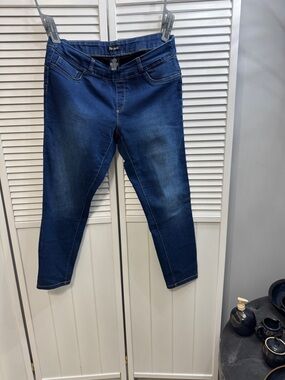 Dark  Women’s Stretch - Comfort Fit